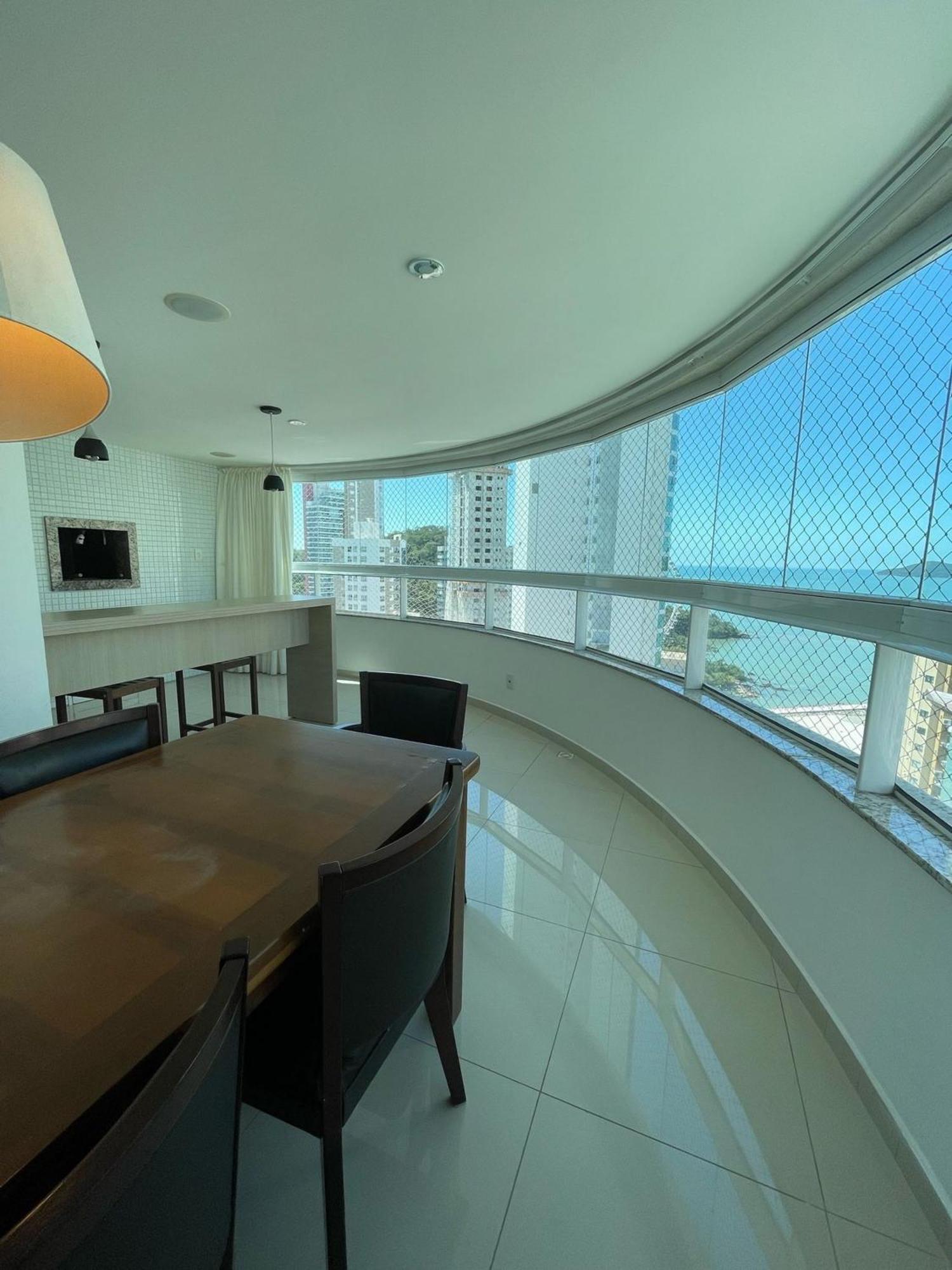 Linda Vista, Um Apartamento Por Andar, 3 Suites, 2 Garagens Балнеариу-Камбориу Экстерьер фото